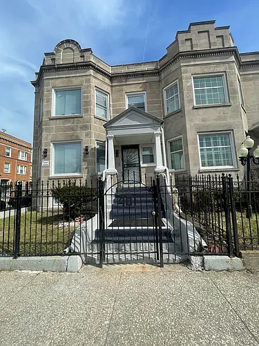 401 S Homan Ave #2 Photo 1