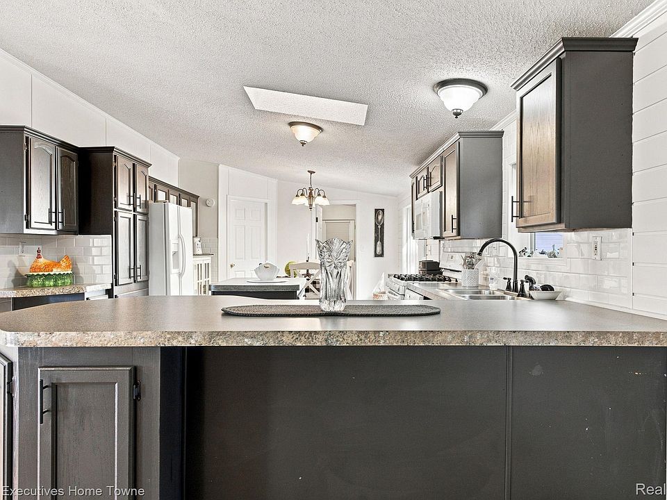 508 Bush Lake Ln, photo 11