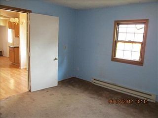 5th image of 3611 Winchester Dr