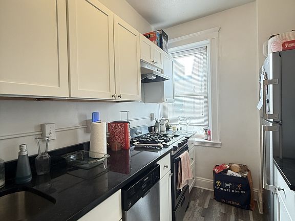 2nd image of 130 Brainerd Rd APT 16