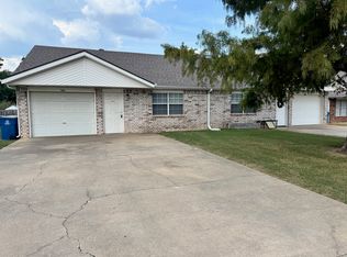 53A Holly Dr, Bentonville, AR 72712