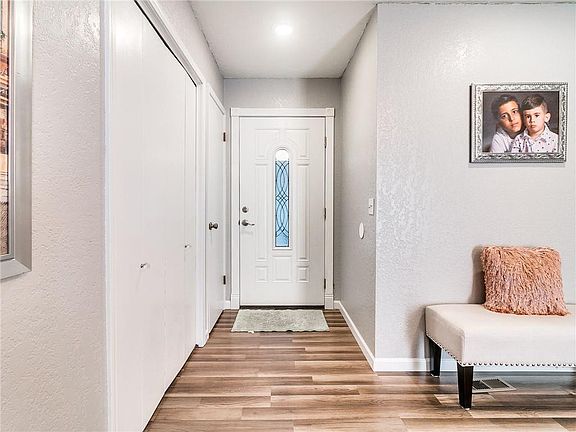 3rd image of 3740 Windscape Ave