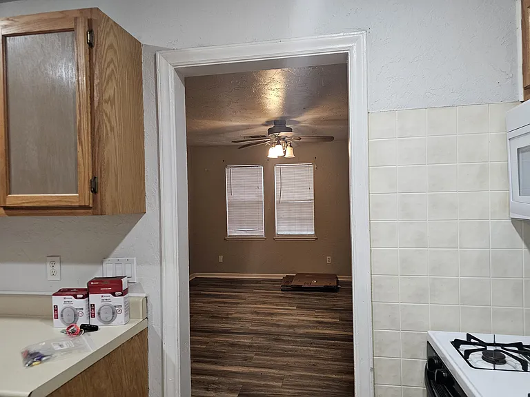 1112 Jet Dr — Photo 12
