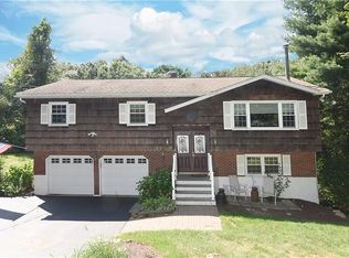 239 Shear Hill Rd, Mahopac, NY 10541