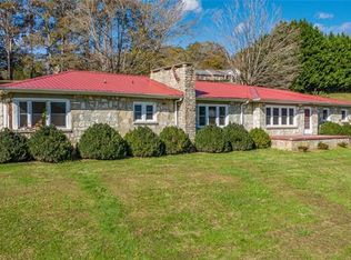 Meadowlane Dr NW, Lenoir, NC 28645