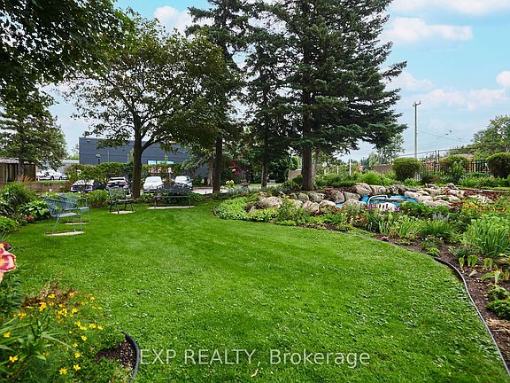 4th image of 1025 Richmond Rd #704