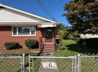 6 Rip Rap Rd, Hampton, VA 23669