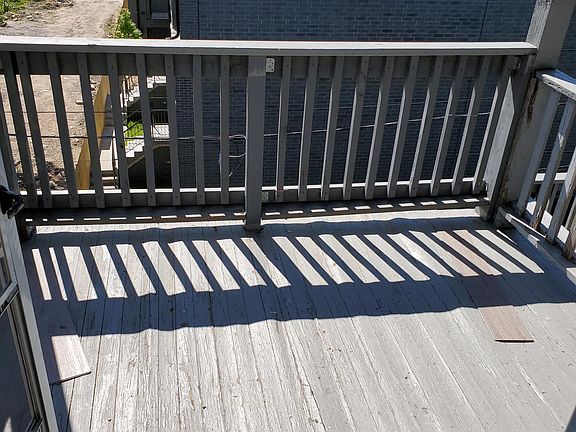 5th image of 4312 S King Dr #3