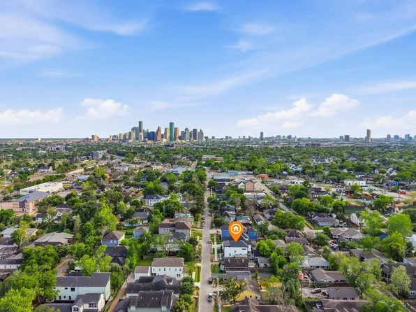 501D Cordell St, Houston, TX 77009