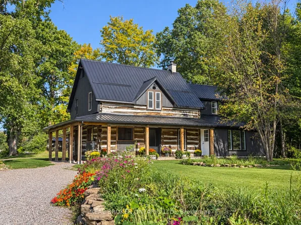 806 Richardson Rd, Montague, ON K0G 1N0