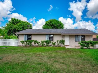 7409 Lantana Rd, Lake Worth, FL 33467