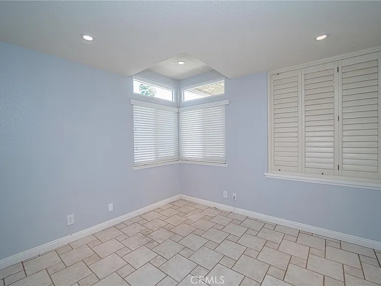 11123 Woodview Dr — Photo 14