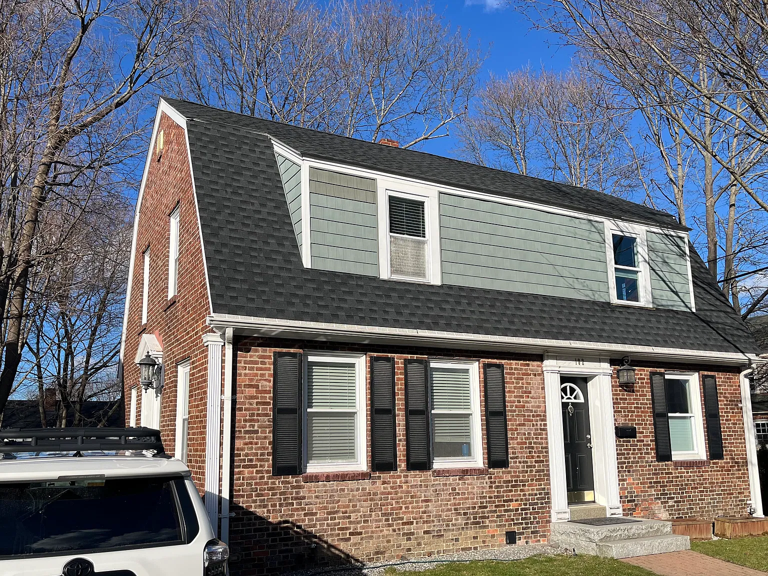 104 Raleigh Way — Photo 1