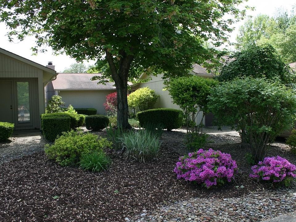 1st image of 22147 Meadowsouth Ct
