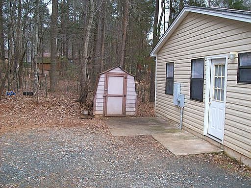 3rd image of 8644 Newgrass Ln