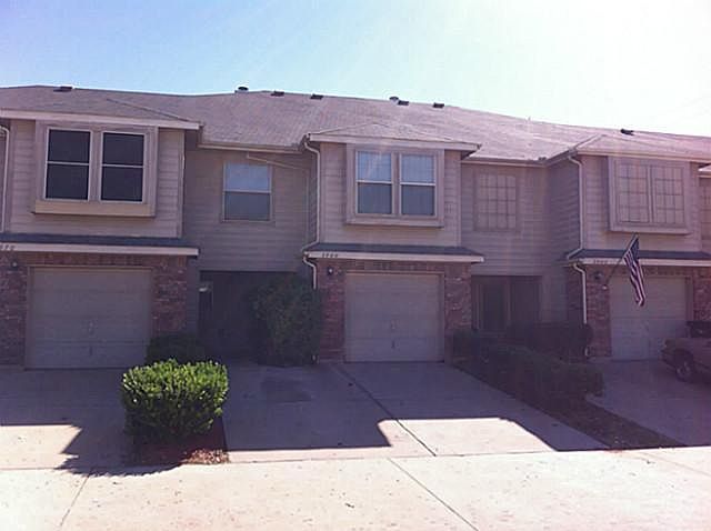 2nd image of 3966 Oceanside Dr