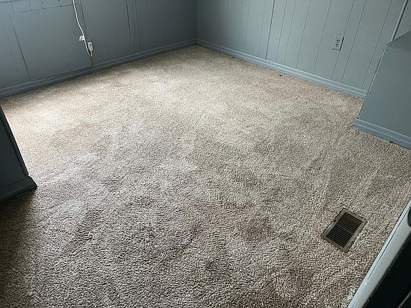 5th image of 24 Forest Dr #B