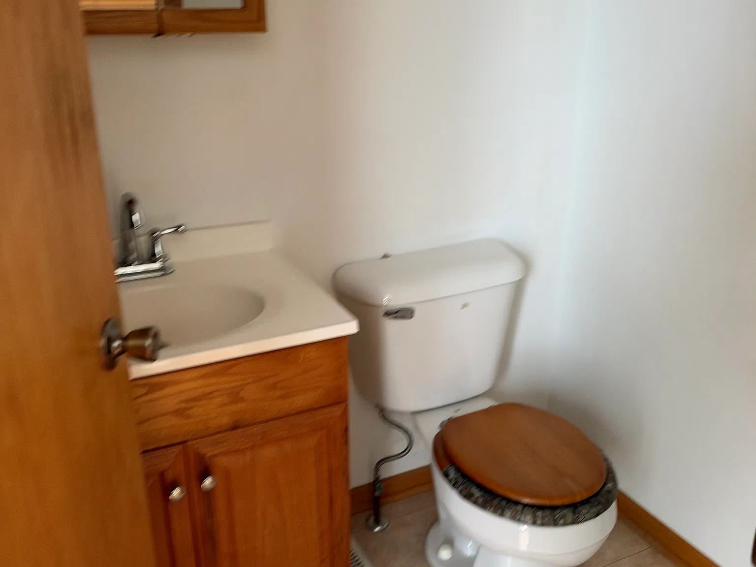 4 bed, 2000 sqft, $3,700 — Photo 4