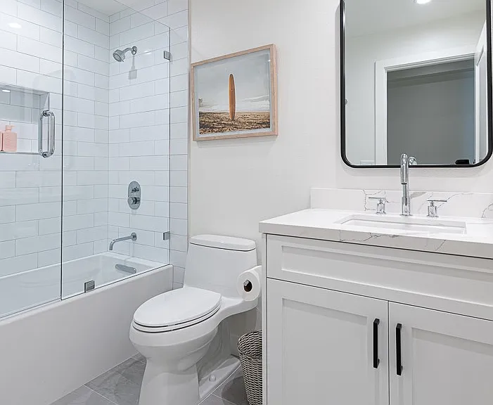 947 W Balboa Blvd — Photo 16