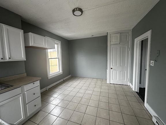 2nd image of 95-97 W Main St #17059796