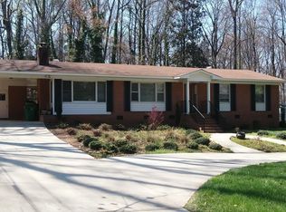 911 Yorkmont Rd, Charlotte, NC 28217