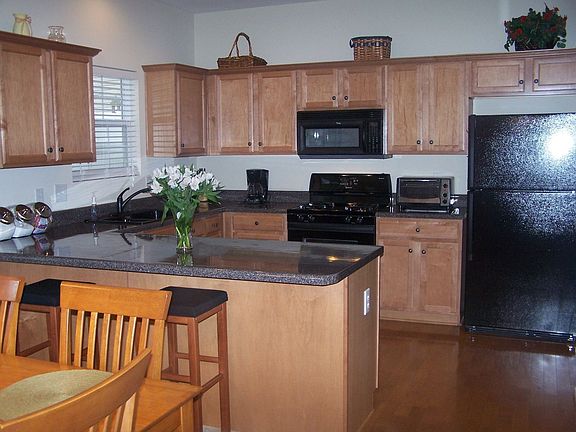 5th image of 226 Hiawassee Dr