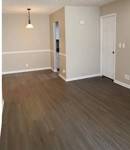 2 bed, 960 sqft, $1,500 — Photo 3