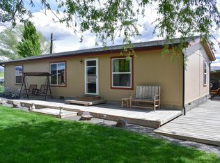 1991 W Huntzinger Rd, Selah, WA 98942