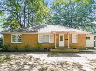 828 S Mendenhall Rd, Memphis, TN 38117