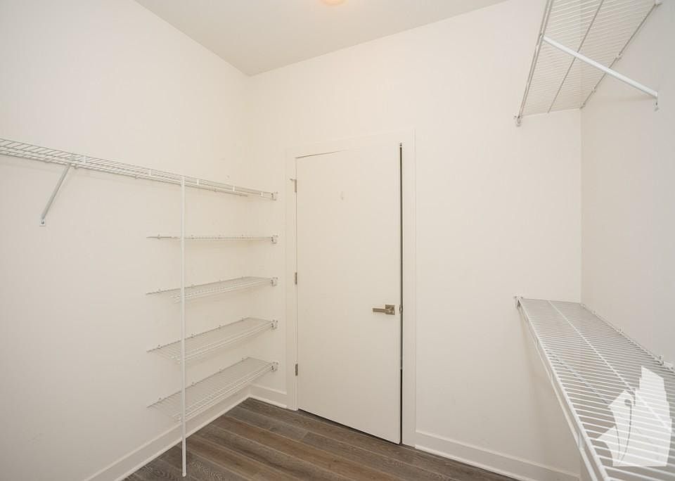 1st image of 858 N Franklin St APT 503L