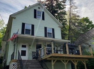 3 Beacon St, Livermore Falls, ME 04254