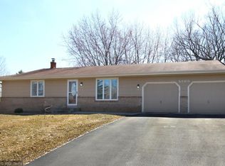 5569 Lost Horizon Cir SE, Prior Lake, MN 55372