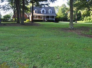 130 Rowan Rd, Ellenwood, GA 30294