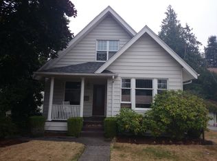 2738 46th Ave SW, Seattle, WA 98116