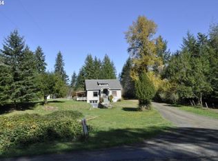 59640 Fairview Rd, Coquille, OR 97423
