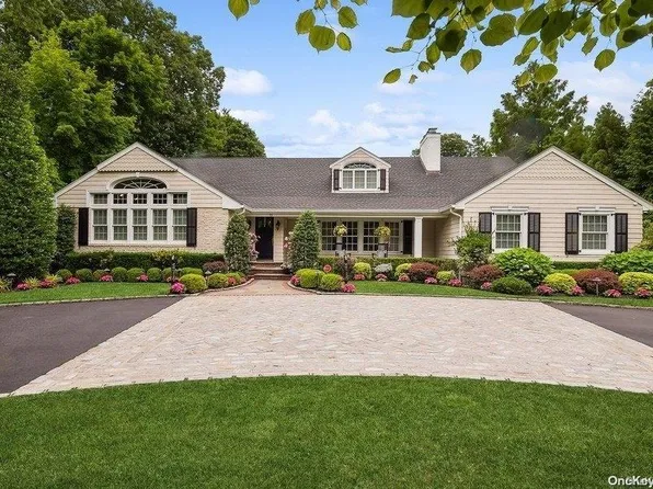 73 1st Street, Garden City, NY 11530