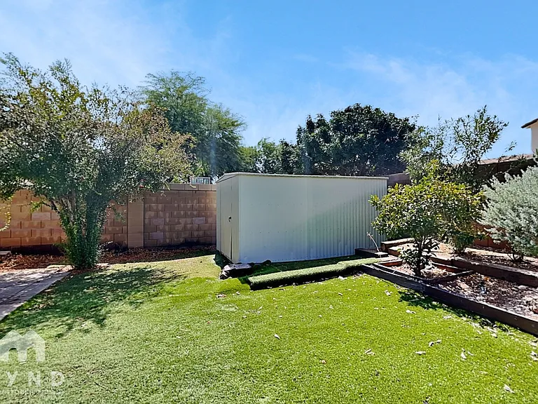 1423 E Poncho Ln — Photo 20