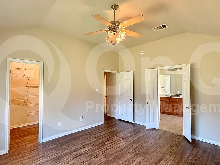 18805 Edinburgh Castle Rd — Photo 12