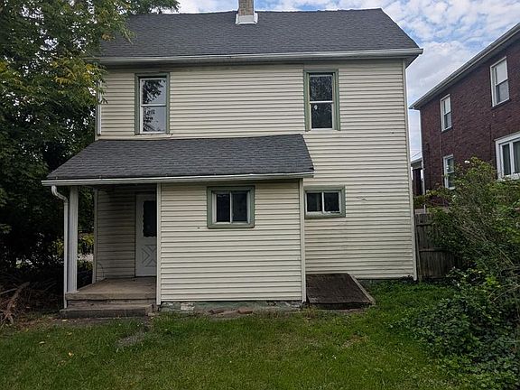 4th image of 1104 Agnew St