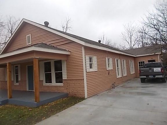 5th image of 5020 Nell St