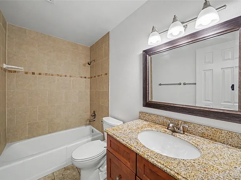 3520 Arthur Ct #2 — Photo 6