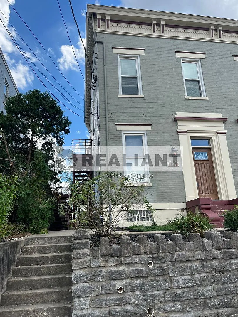 2 bed, 1.5 bath, $2,545 — Photo 3