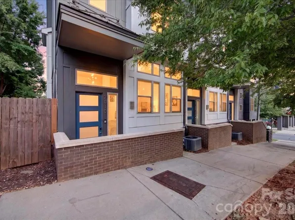 2010 Hawkins St, Charlotte, NC 28203