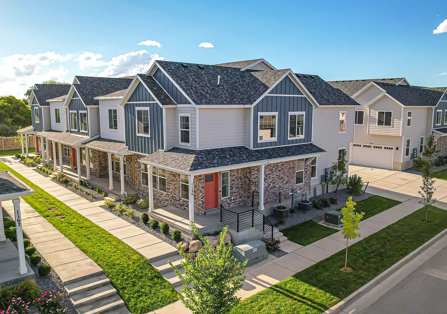 Incredible End Unit in Spanish Fork's River Run Community — Photo 2