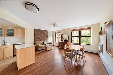 446 West 47th Street