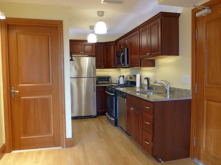 2440 Massachusetts Ave #25 — Photo 4