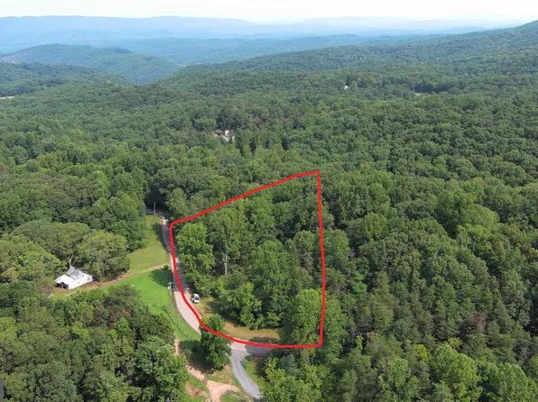 Magnolia Rd, Paw Paw, WV 25434