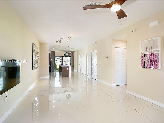4th image of 7805 NW 104th Ave APT 22