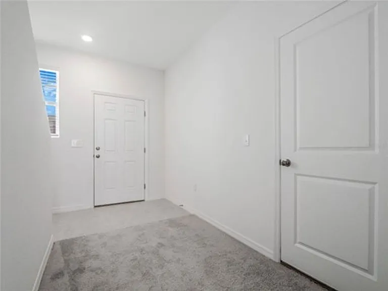 130 Mandovi St — Photo 10