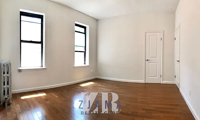 Rented by Zjama Realty Corp | media 4